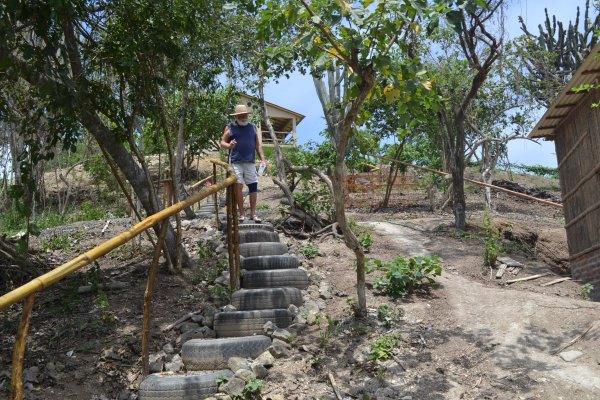 Tire stairs to the casita